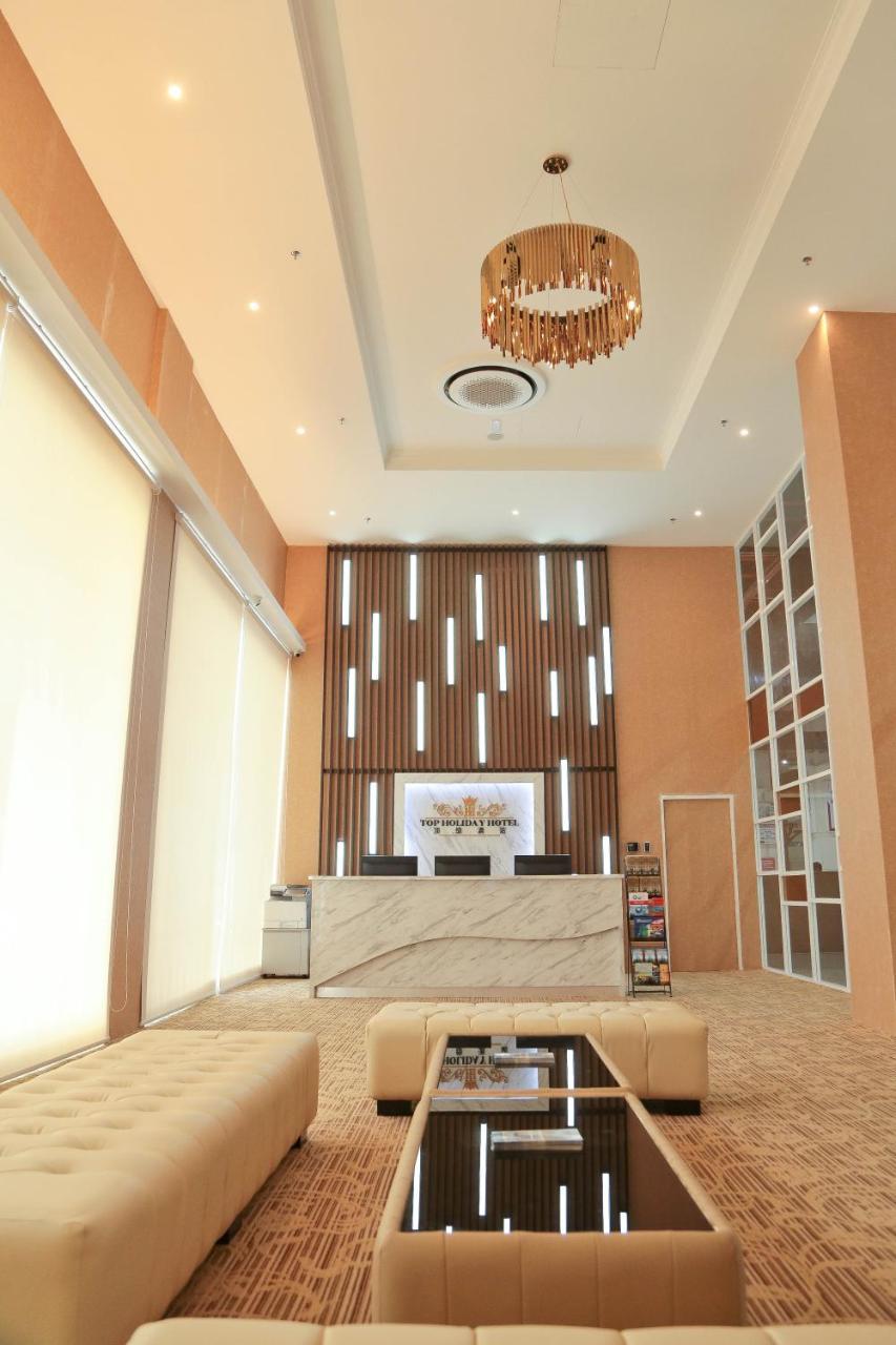 Top Holiday Hotel Seri Kembangan Ngoại thất bức ảnh