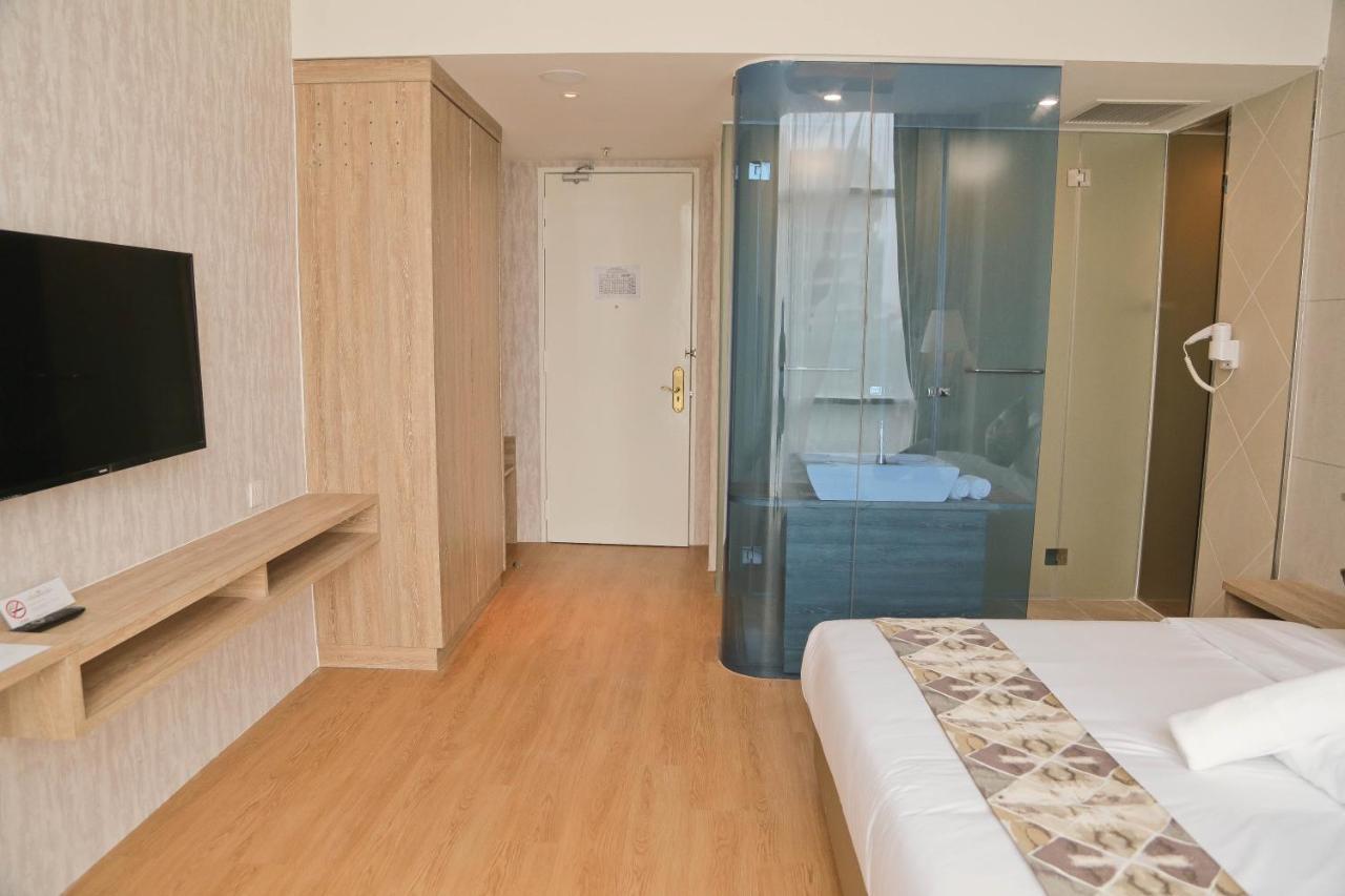 Top Holiday Hotel Seri Kembangan Ngoại thất bức ảnh